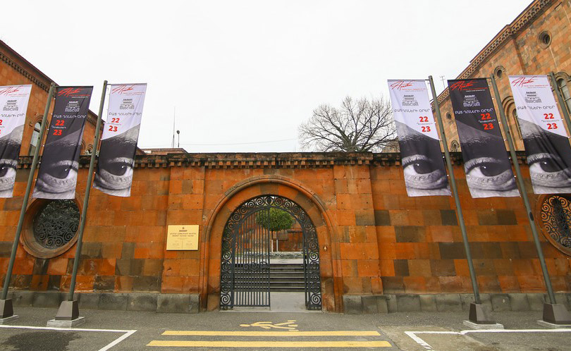 «Ազնավուր: Կյանքի պահեր» լուսանկարների բացառիկ ցուցահանդես